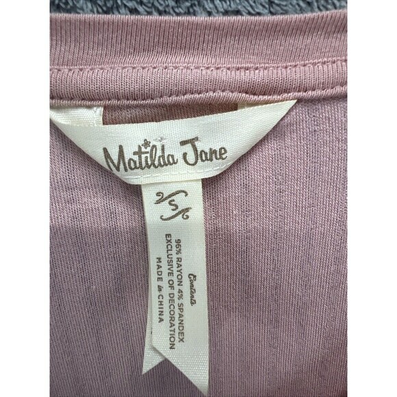 EUC Matilda Jane Ryanne Women's Henley Tee Size S Flowy Silky soft Buttons - Picture 2 of 5